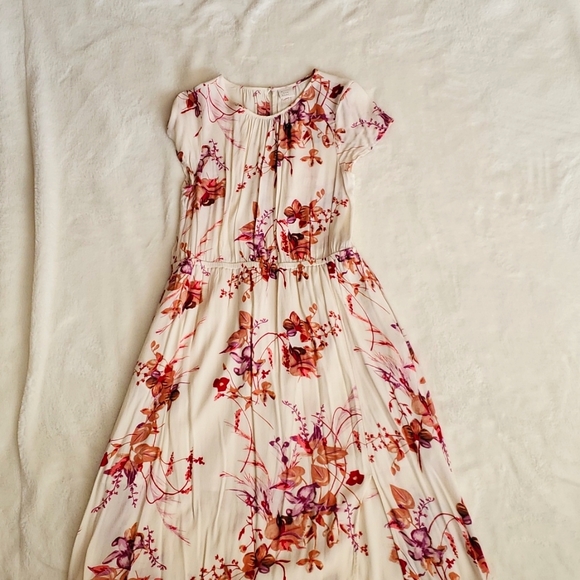 Spring flowy dress- A NEW DAY - Picture 3 of 7